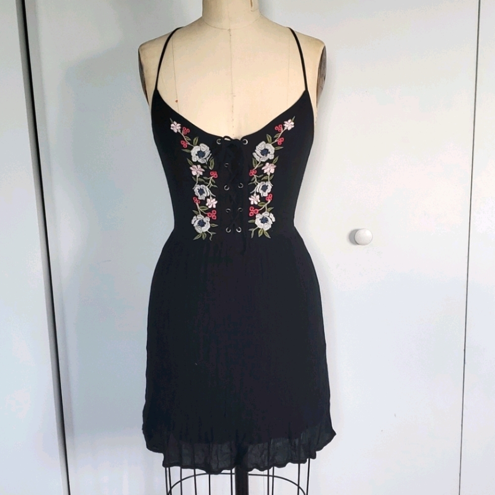 A&F Embroidered Lace Font Dress